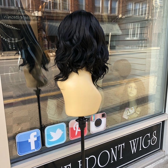 SOLD OUT - Picture 7 of 8